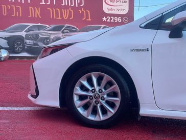 טויוטה קורולה