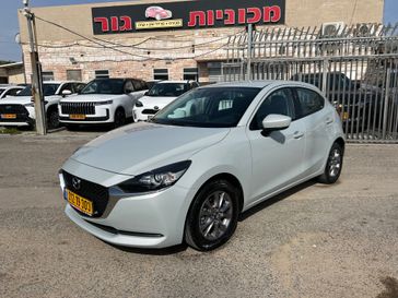 מזדה 2