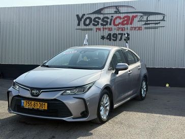 טויוטה קורולה