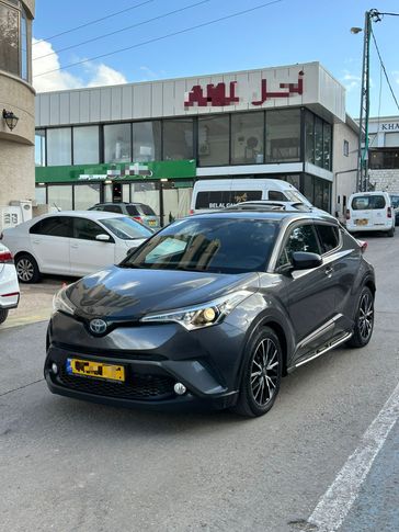טויוטה C-HR