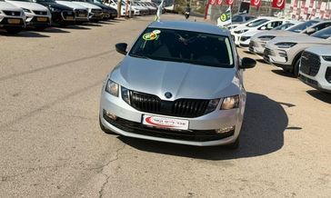 סקודה אוקטביה