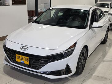 יונדאי אלנטרה