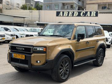 טויוטה לנד קרוזר