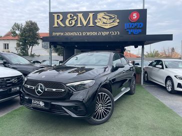 מרצדס GLC300E 4MATIC