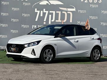 יונדאי I20