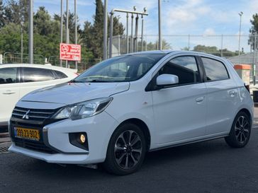 מיצובישי ספייס סטאר