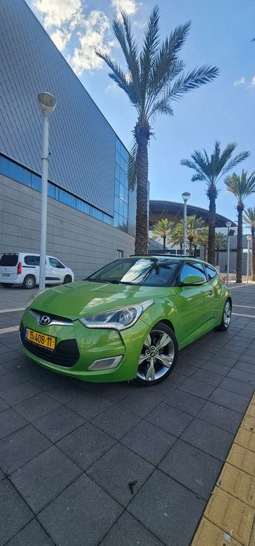 יונדאי ולוסטר