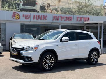 מיצובישי ASX