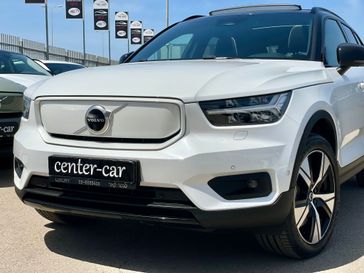 וולבו XC40