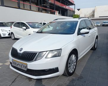 סקודה אוקטביה