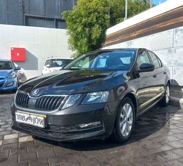 סקודה אוקטביה