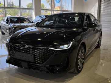 צ'רי ARRIZO 8 PHEV