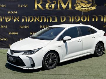 טויוטה קורולה