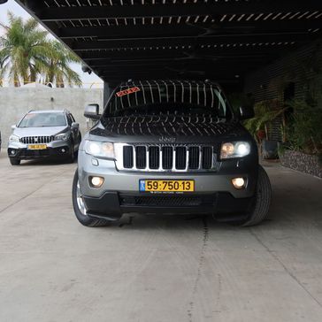 ג'יפ גראנד צ'ירוקי