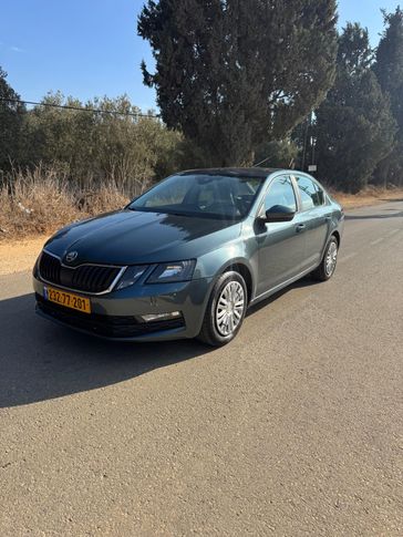 סקודה אוקטביה