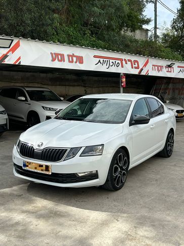 סקודה אוקטביה