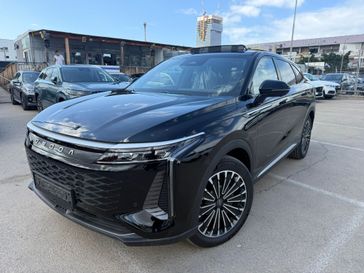 אומודה 9 PHEV