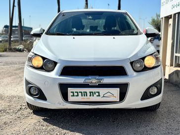 שברולט סוניק