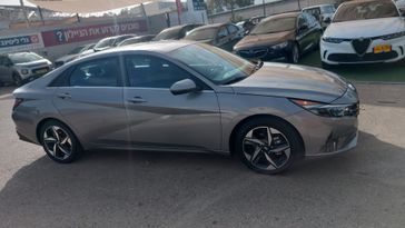 יונדאי אלנטרה