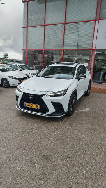 לקסוס NX450PHEV