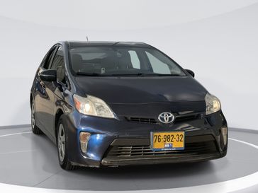 טויוטה פריוס