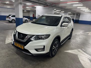 ניסאן X TRAIL