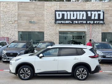 ניסאן X TRAIL