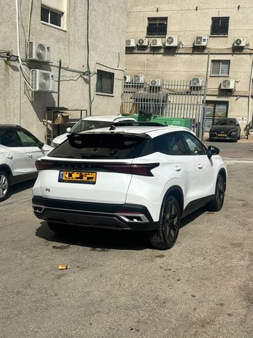 צ'רי FX