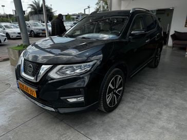 ניסאן X TRAIL