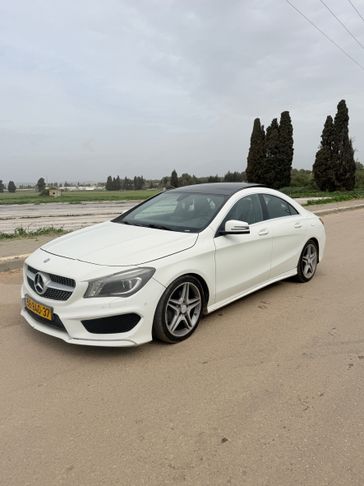 מרצדס CLA קלאס