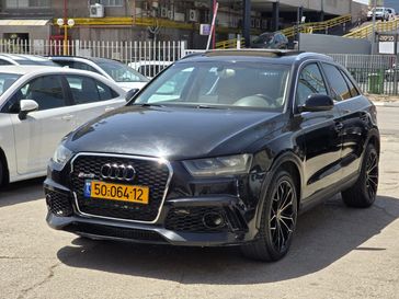 אאודי Q3