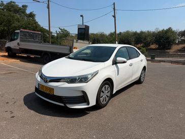 טויוטה קורולה
