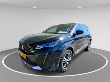 פיג'ו 5008