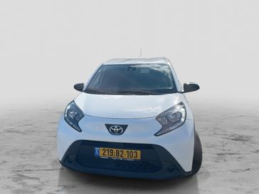 טויוטה אייגו