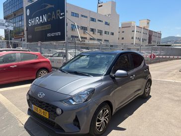 יונדאי I10