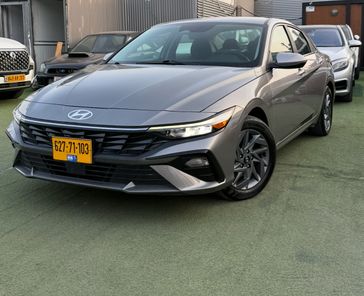 יונדאי אלנטרה