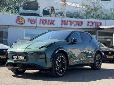 זיקאר ZEEKR X
