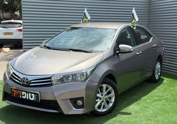 טויוטה קורולה