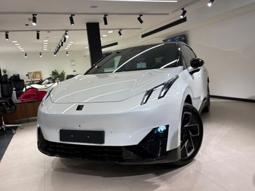 לינק אנד קו LYNKCO 02