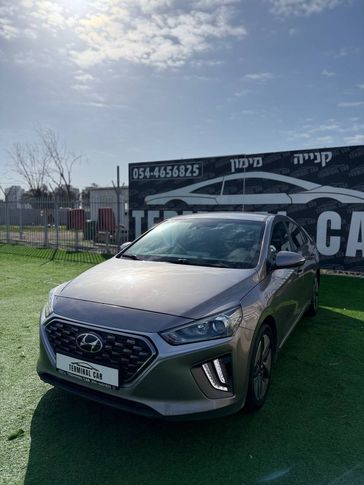 יונדאי איוניק