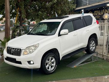 טויוטה לנד קרוזר