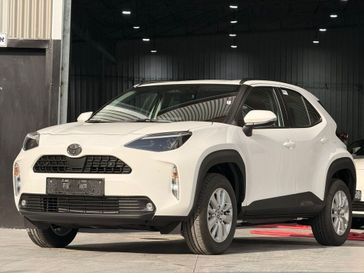 טויוטה יאריס קרוס