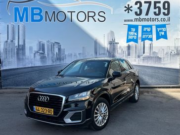אאודי Q2