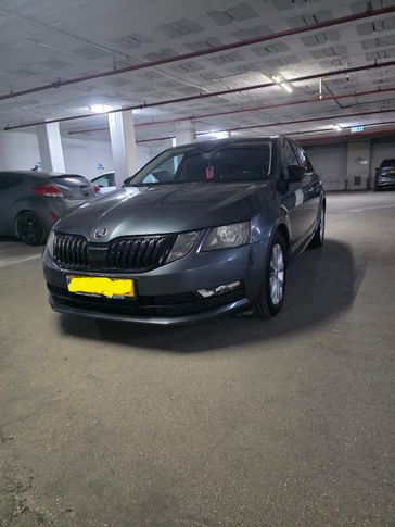סקודה אוקטביה