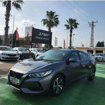 ניסאן סנטרה