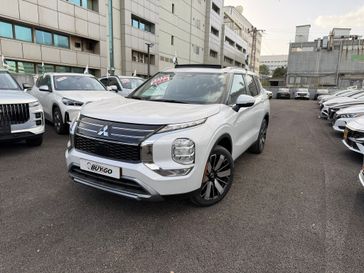 מיצובישי אאוטלנדר