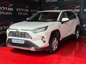 טויוטה RAV4