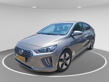 יונדאי איוניק