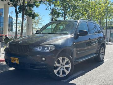 ב מ וו X5