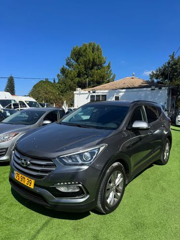 יונדאי סנטה פה